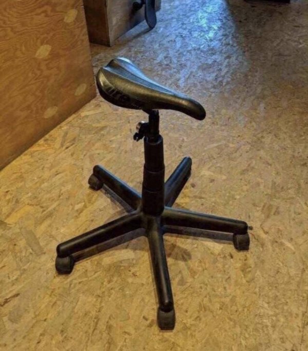Мем: Офисное кресло Некто Леши, Tkatsch