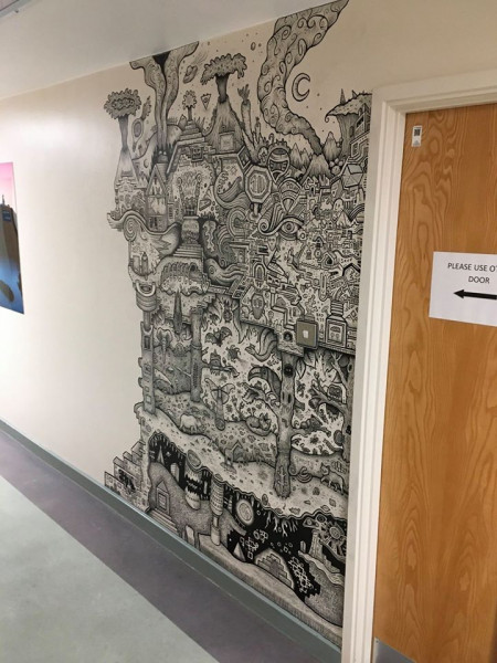 Мем: Настенный рисунок умалишенного в клинике больницы., Гексоген