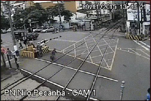 Мем: Ничего не вижу, ничего не слышу, Серж Скоров