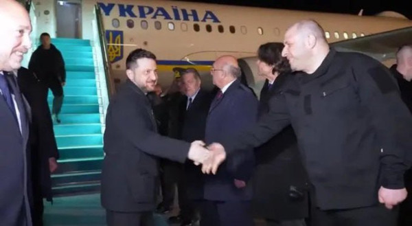 Мем, Максим Камерер