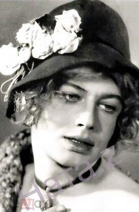 Мем: Я не узнаю вас в гриме...