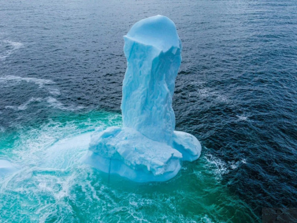 Мем: Ко Дню скульптуры изо льда