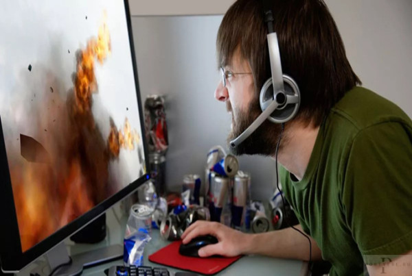 Мем: В день рождения компьютерной мыши