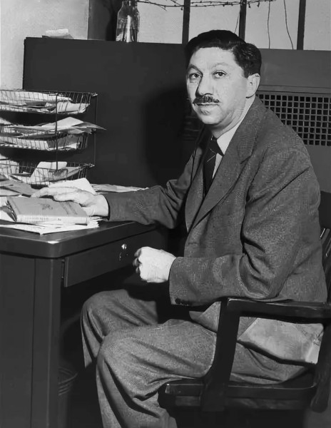 Мем: Володька Трынкин, тот самый с усами