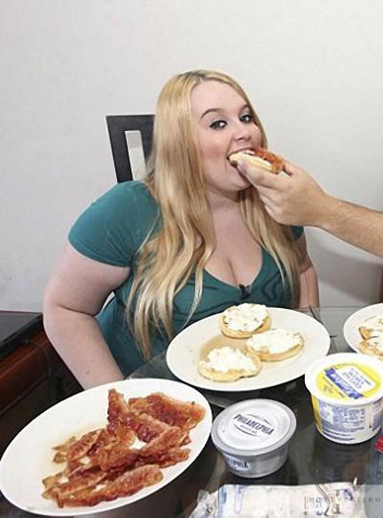 Мем: В брачном агентстве "Любой каприз"