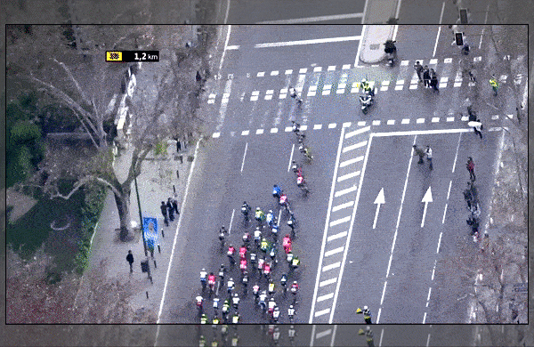 Мем: Так выпьем же за то, чтобы никто из нас, как бы он не разогнался, никогда не отрывался бы от коллектива, Серж Скоров Мем: Так выпьем же за то, чтобы никто из нас, как бы он не разогнался, никогда не отрывался бы от коллектива, Серж Скоров