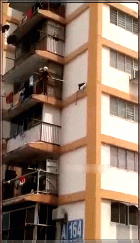 Мем: Когда 10 этажей, а жизней всего девять!, Серж Скоров