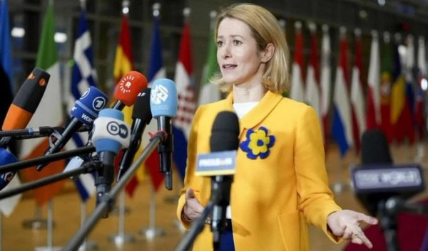 Мем: – Если не остановить Иран, он захватит страны Балтии и Польшу!, Юрий Небольсин Мем: – Если не остановить Иран, он захватит страны Балтии и Польшу!, Юрий Небольсин