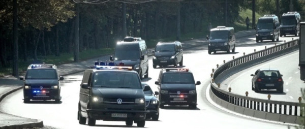 Мем, Максим Камерер